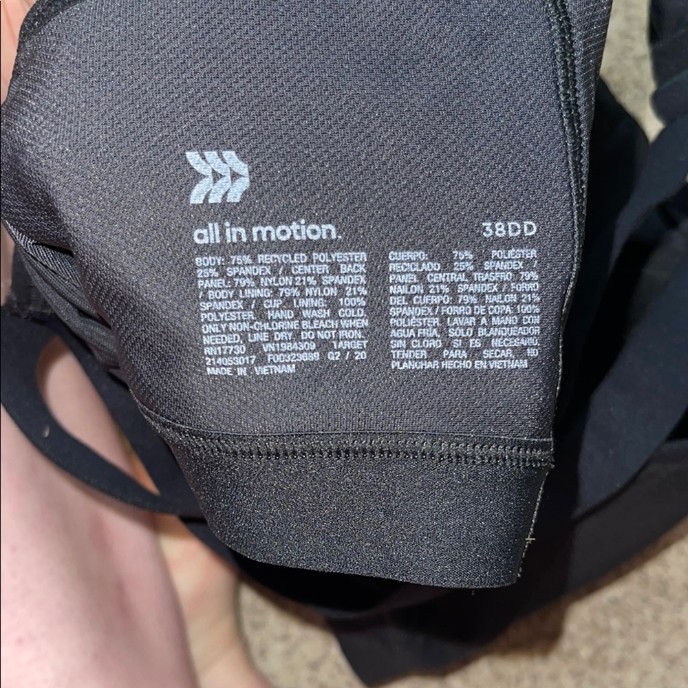 NWOT Zippered Black Sports Bra - Picture 4 of 4